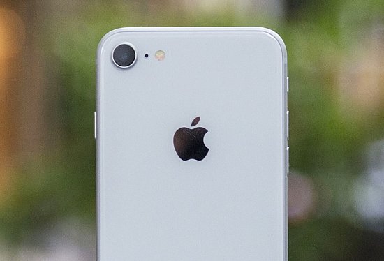 Новый iPhone SE 3 получит чип Apple A15 Bionic